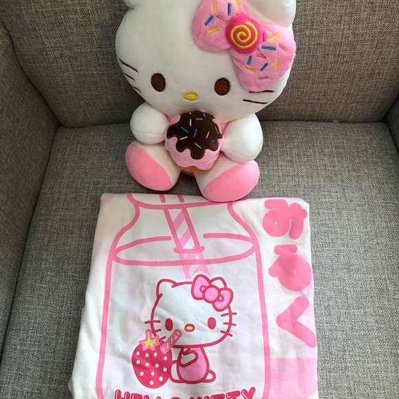 Hello Kitty Strawberry Milk Tie-Dye Girls T-Shirt and Plush 11 inches - Picture 3 of 8